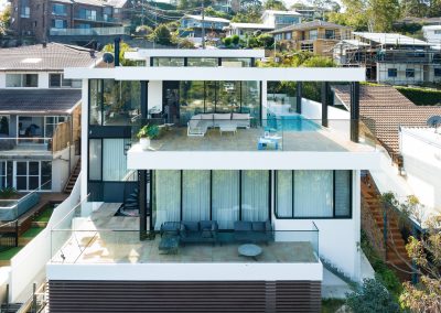 Front view of luxury waterfront home built by Brock build in the Sutherland Shire